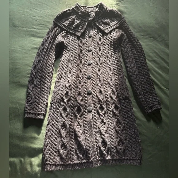 EUC - Aran Crafts 100% Merino Wool Cable Knit Sweater Coat (Charcoal Gray) - Picture 5 of 12